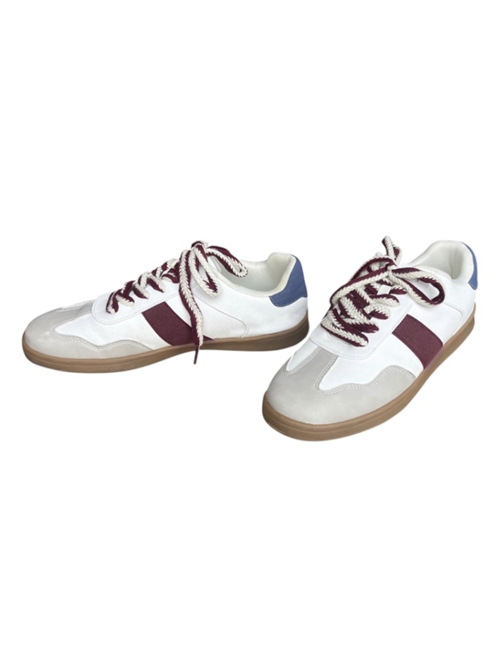 American Eagle Retro Sneaker- Never Worn